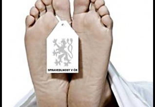 Spravedlnosti je mrtvá