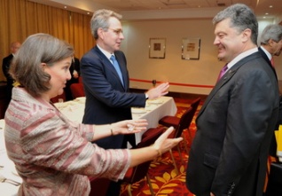 nuland porošenko