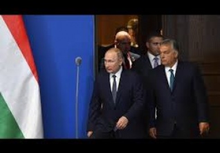 orban putin youtube screen