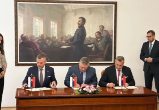 podpis vlada slovensko