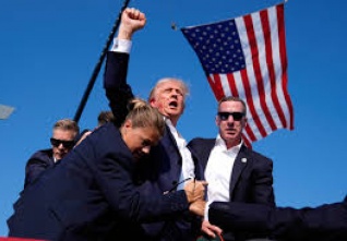 trump pest atentat.jpeg