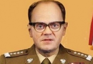 tusk-jak-jaruzelski-internet