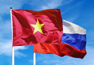 vietnam rusko vlajky